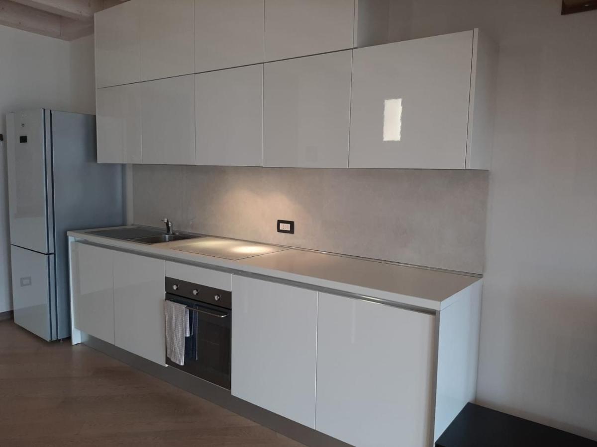 Bmp Apartment Deluxe 1 Jacuzzi Riscaldata Privata Vista Lago Di Garda Brenzone sul Garda Eksteriør billede