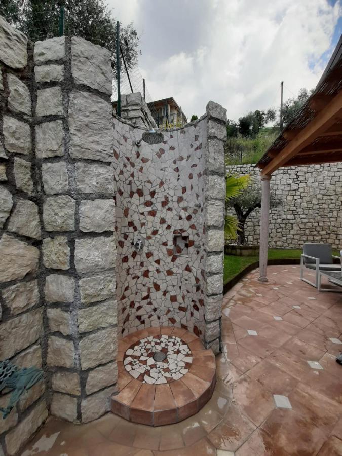 Bmp Apartment Deluxe 1 Jacuzzi Riscaldata Privata Vista Lago Di Garda Brenzone sul Garda Eksteriør billede