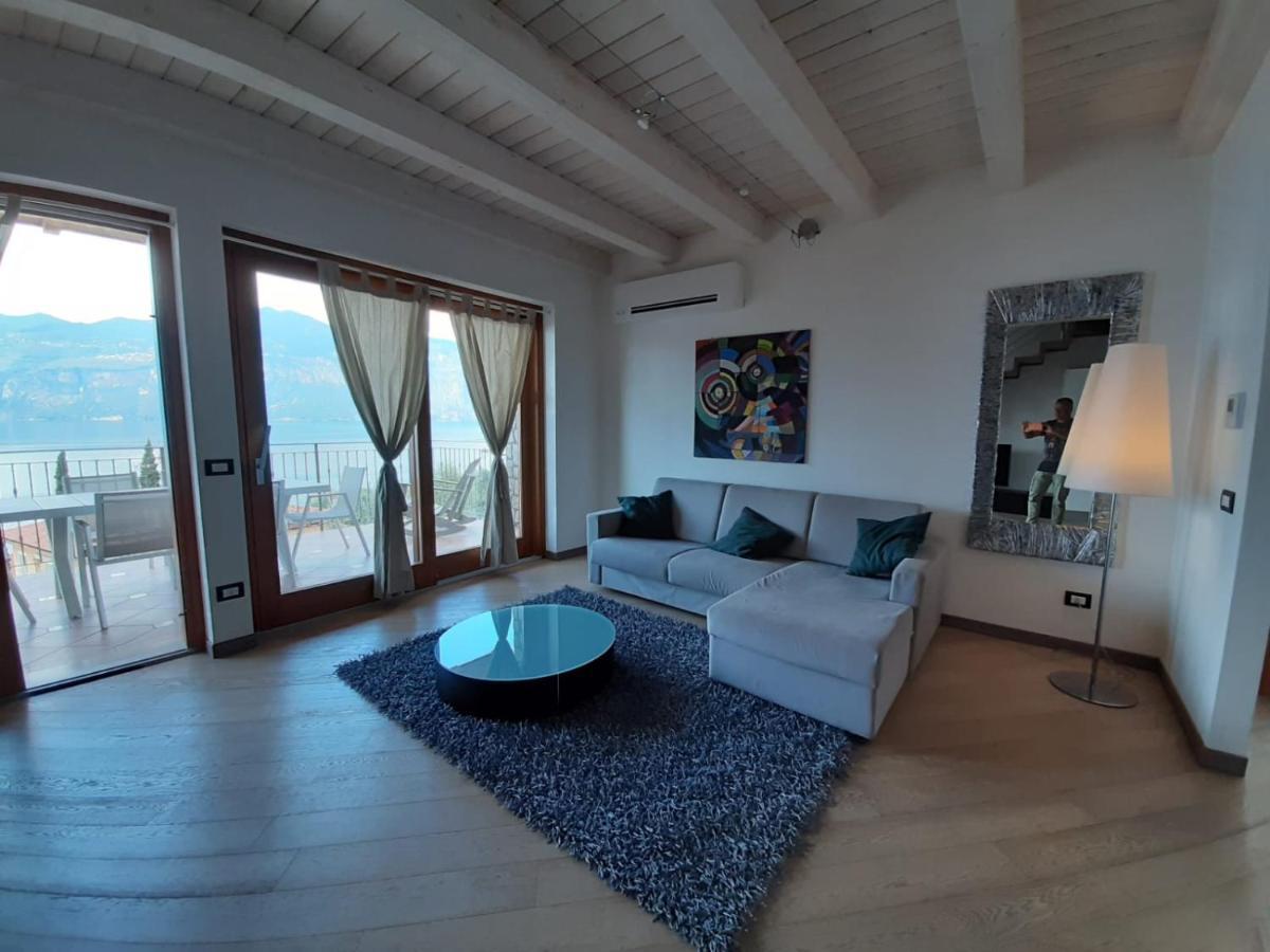 Bmp Apartment Deluxe 1 Jacuzzi Riscaldata Privata Vista Lago Di Garda Brenzone sul Garda Eksteriør billede