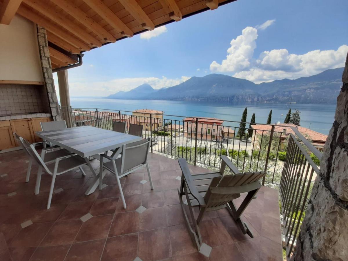 Bmp Apartment Deluxe 1 Jacuzzi Riscaldata Privata Vista Lago Di Garda Brenzone sul Garda Eksteriør billede