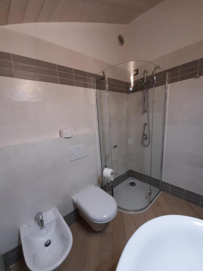 Bmp Apartment Deluxe 1 Jacuzzi Riscaldata Privata Vista Lago Di Garda Brenzone sul Garda Eksteriør billede