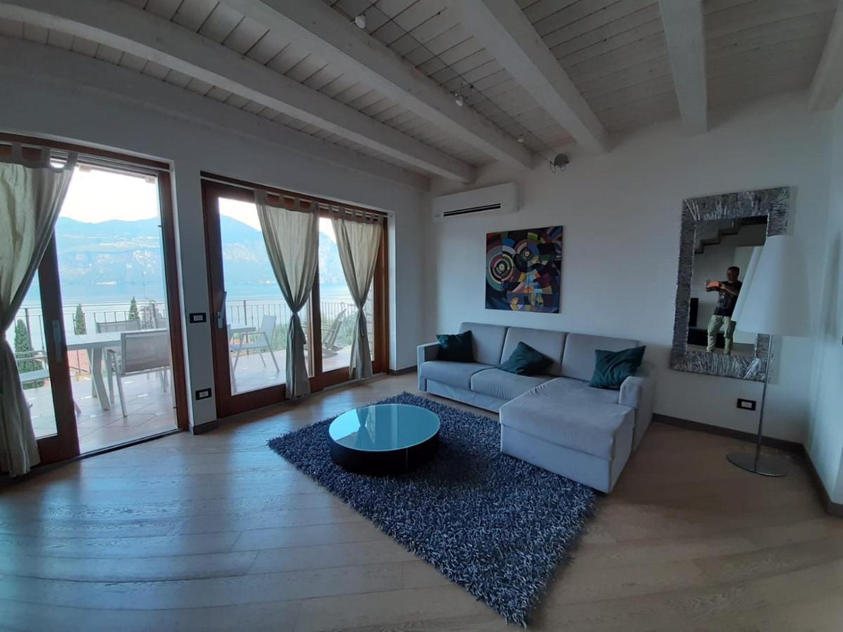 Bmp Apartment Deluxe 1 Jacuzzi Riscaldata Privata Vista Lago Di Garda Brenzone sul Garda Eksteriør billede