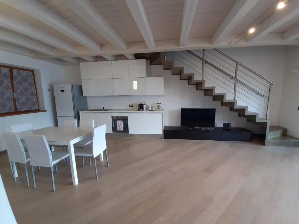 Bmp Apartment Deluxe 1 Jacuzzi Riscaldata Privata Vista Lago Di Garda Brenzone sul Garda Eksteriør billede